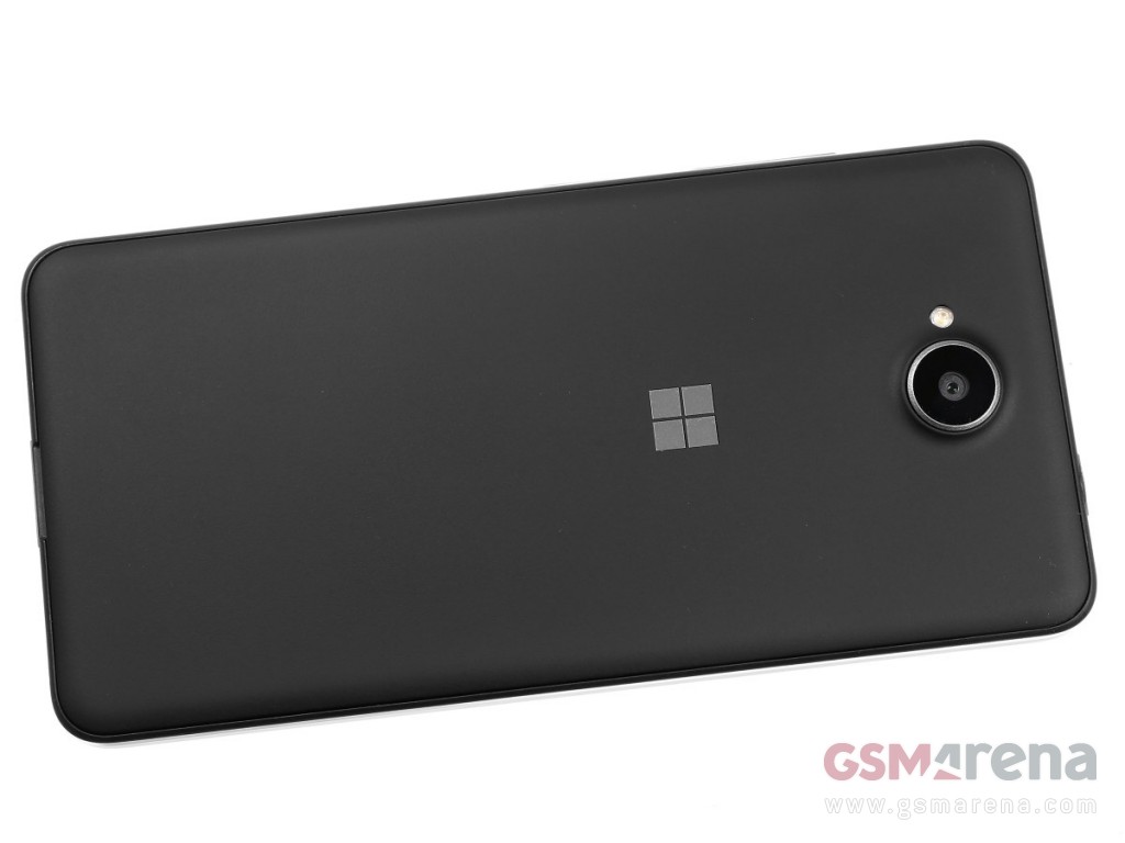 Lumia-650-windows-camera